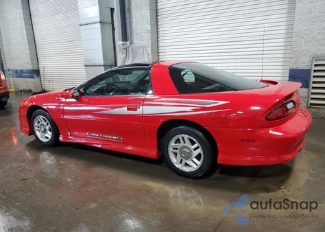 2000 Chevrolet Camaro z USA, uszkodzony, nr VIN 2G1FP22K8Y2111575